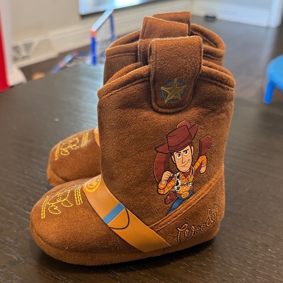 Other - Woody Brown Kids Boots